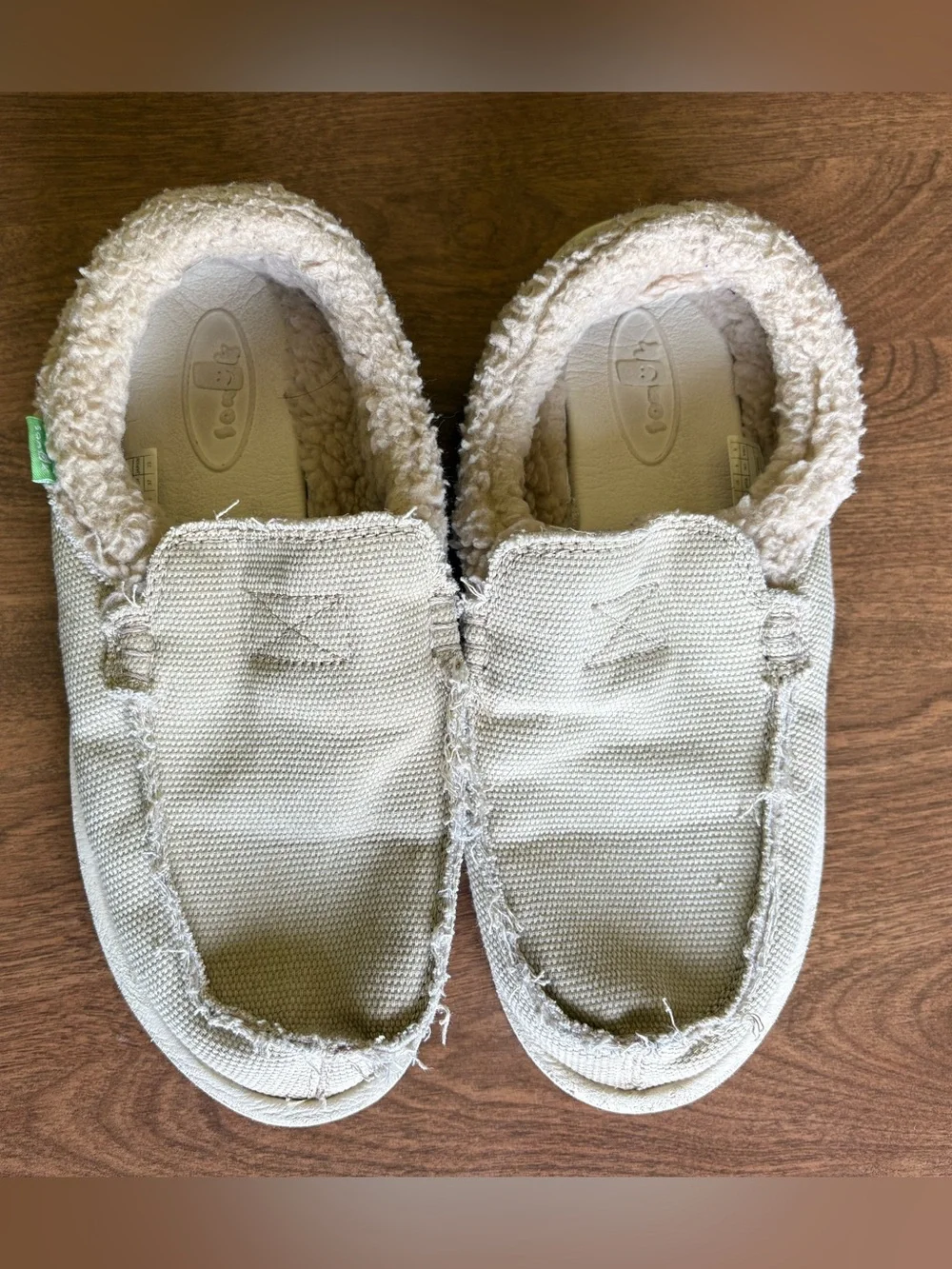 Sanuk Kids Beige Cozy Slip-Ons with Sherpa Lining